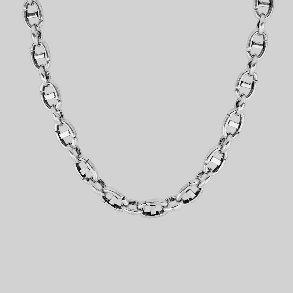 XAVIER. Chunky Link Chain Necklace - Silver - Image 2